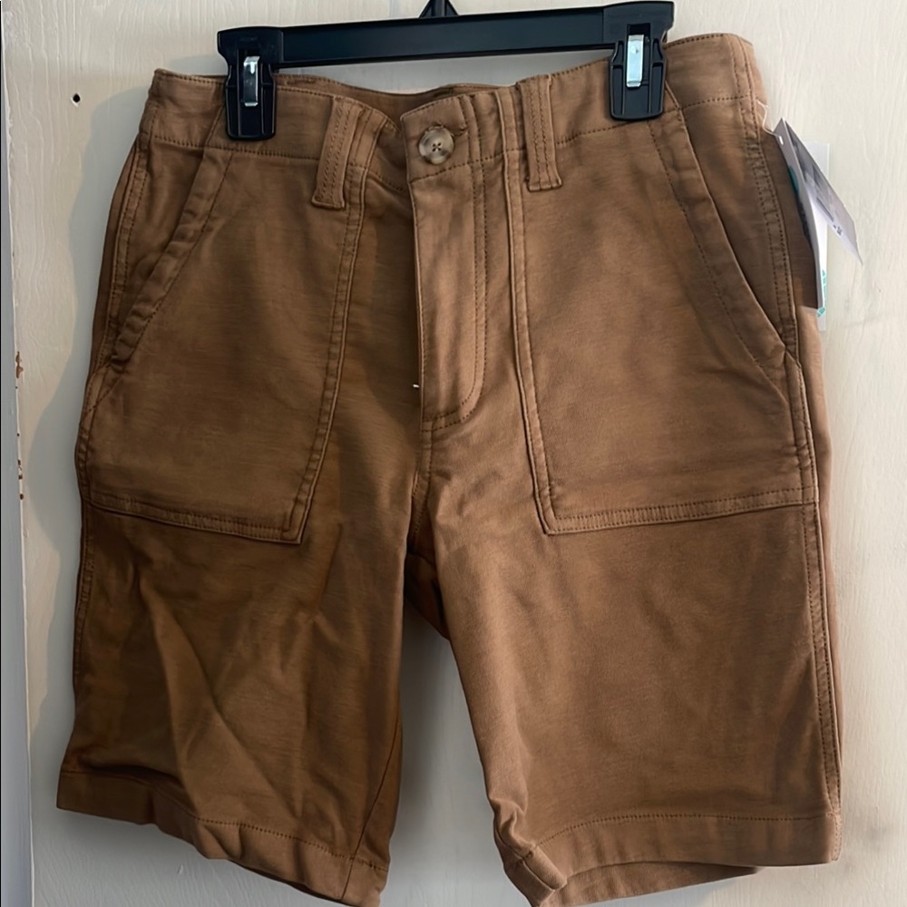 Kut from the Kloth Margot Utility Bermuda Shorts in tan